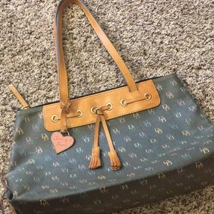 Dooney and Bourke purse